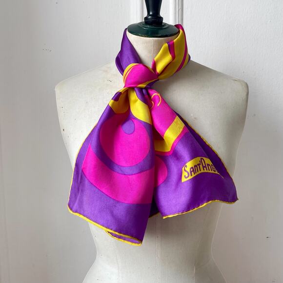 VTG 70s Giorgio Sant’Angelo Pink Purple Fish Dragon Print Signed Silk Scarf - Picture 4 of 6